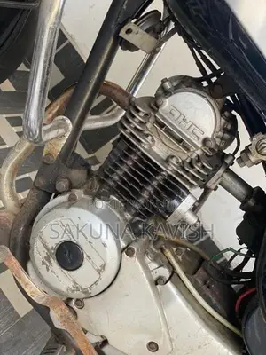 Bajaj CT100 2005