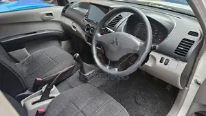 Mitsubishi L200 DOUBLE CAB 2014