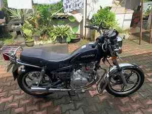 Suzuki GN 125 2017