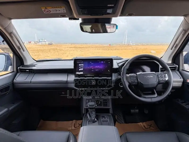 Toyota Hilux Travo Overland plus 2026