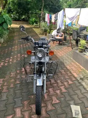 Suzuki GN 125 2017