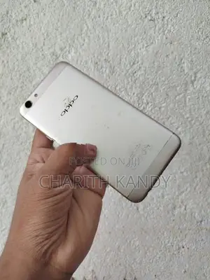 Oppo F1s 4GB 64GB (Used)
