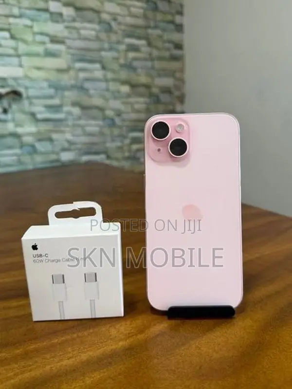 Apple iPhone 15 512GB (Used)
