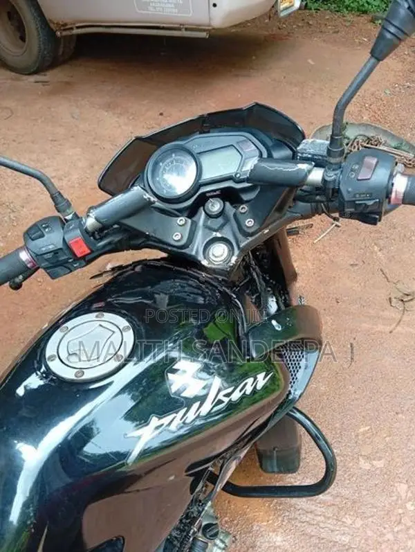 Bajaj Pulsar 135 2011