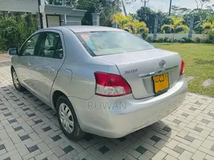 Toyota Belta 2009