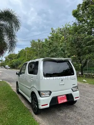 Suzuki Wagon R ZX Hybrid 2026