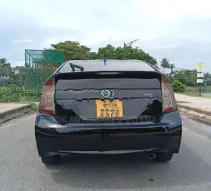 Toyota Prius 2012