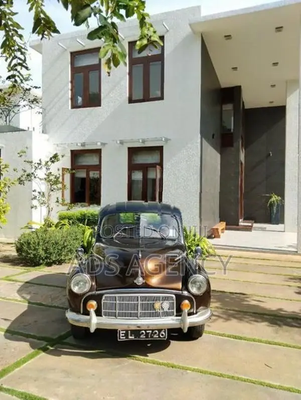 Morris Minor 1953