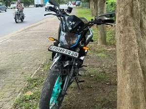 Yamaha FZs V2 Black Shine 2018