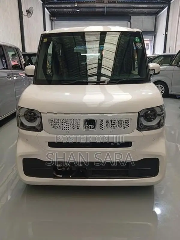 Honda N-Box G 2024