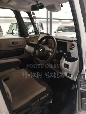 Honda N-Box G 2024