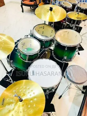 Tama Acoustic Drum Kit