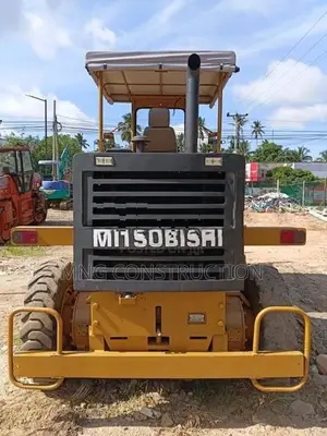 Mitsubishi MG 230 Motor Grader