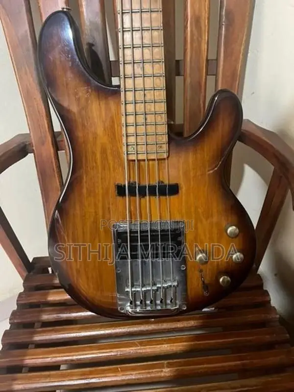 Ibanez atk bass Guitar