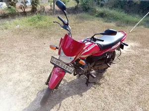 Bajaj Platina 100 2015