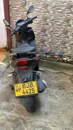 Aprilia SR 150 Race Black 2019
