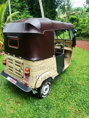 Bajaj RE Three Wheel 1998