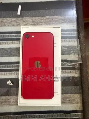 Apple iPhone SE 2 Red (Used)
