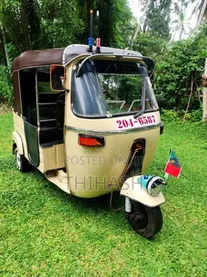 Bajaj RE Three Wheel 1998