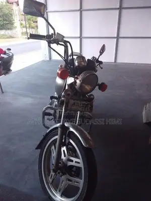 Honda CM Custom 2002