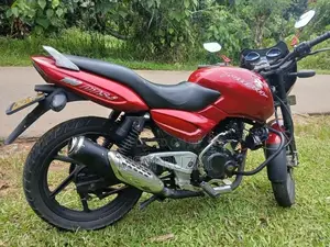 Bajaj Pulsar 180 2007