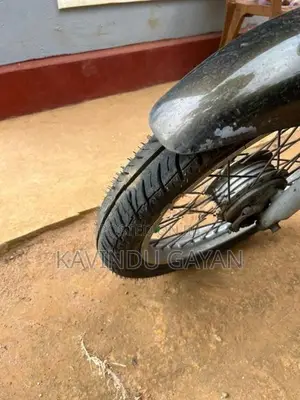 Bajaj CT100 2006