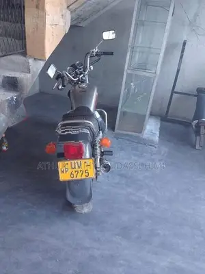Honda CM Custom 2002