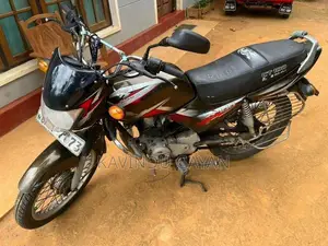 Bajaj CT100 2006
