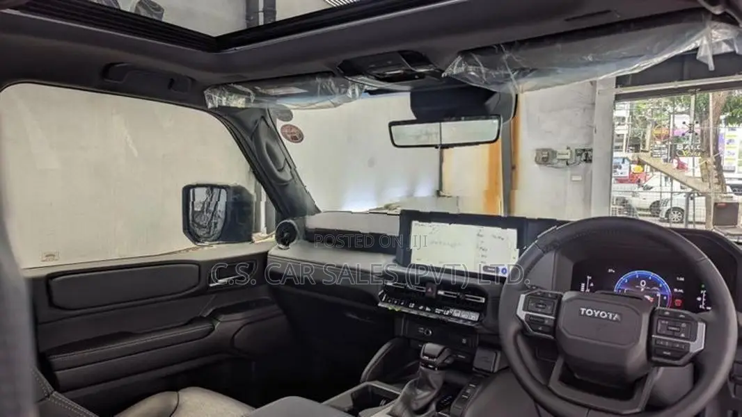 Toyota Land Cruiser Prado 250 VX 2026