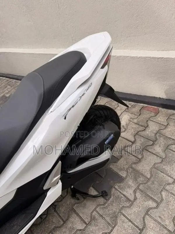 Honda PCX160 2025