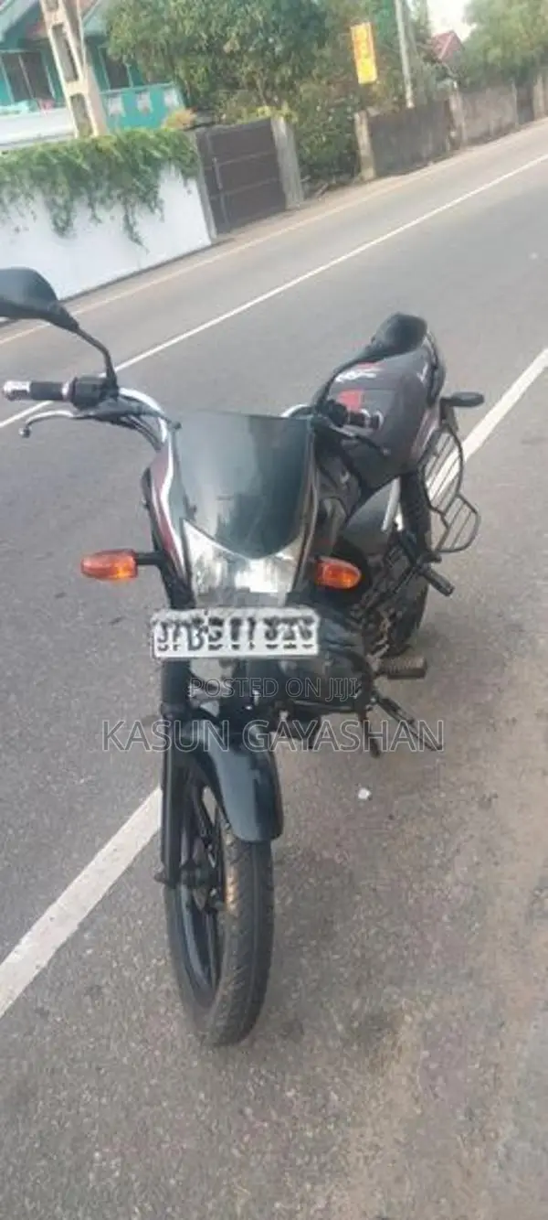 Bajaj Platina 2014