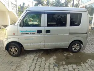 Suzuki Every 2008