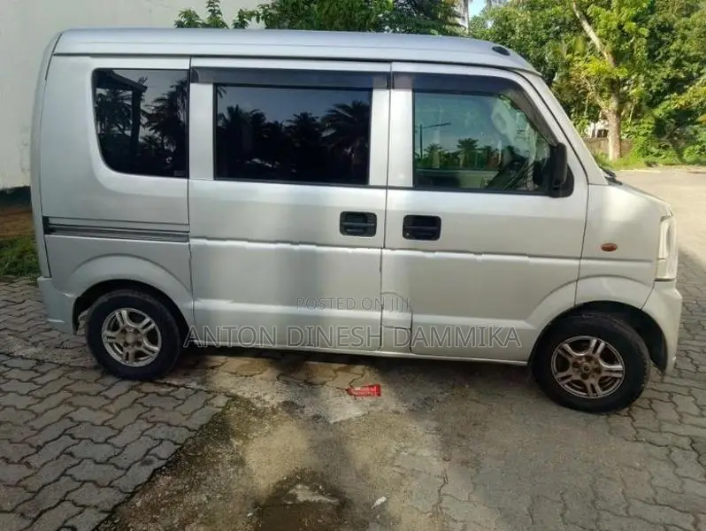 Suzuki Every 2008