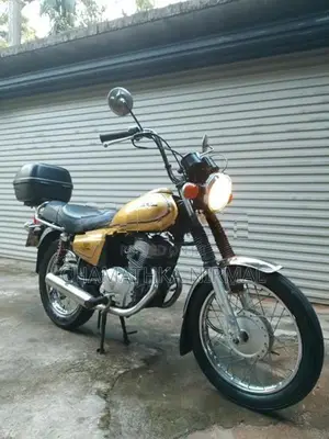 Honda CM Custom 2001
