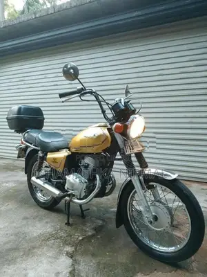 Honda CM Custom 2001