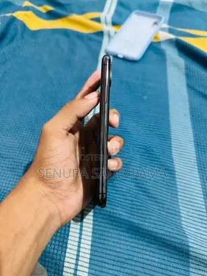 Apple iPhone X (Used)