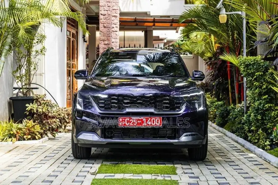 Kia Sonet GTX+ (Imperial Blue) 2026