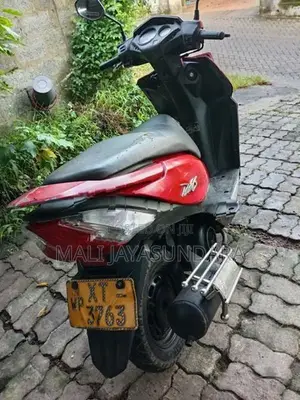 Honda Dio 2012