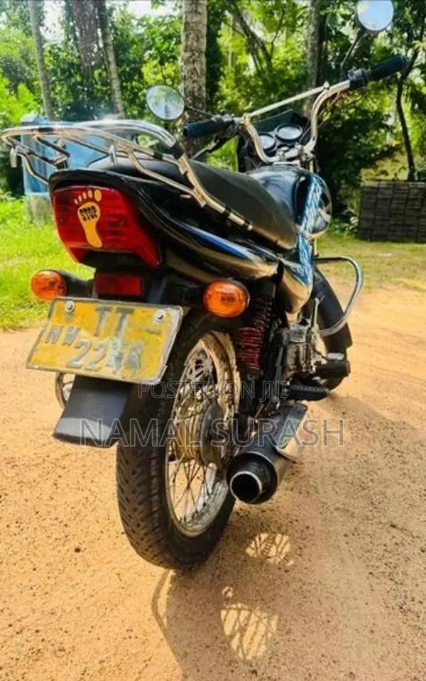 Bajaj CT100 2009