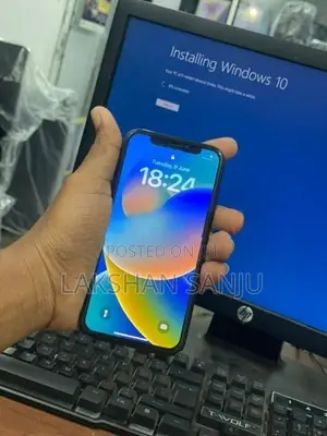 Apple iPhone X (Used)