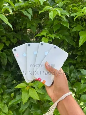 Apple iPhone 8 (Used)