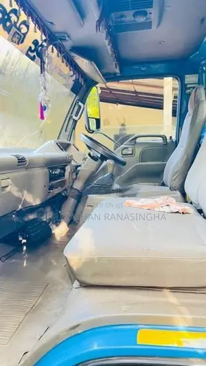 Isuzu Elf 14.5 1983