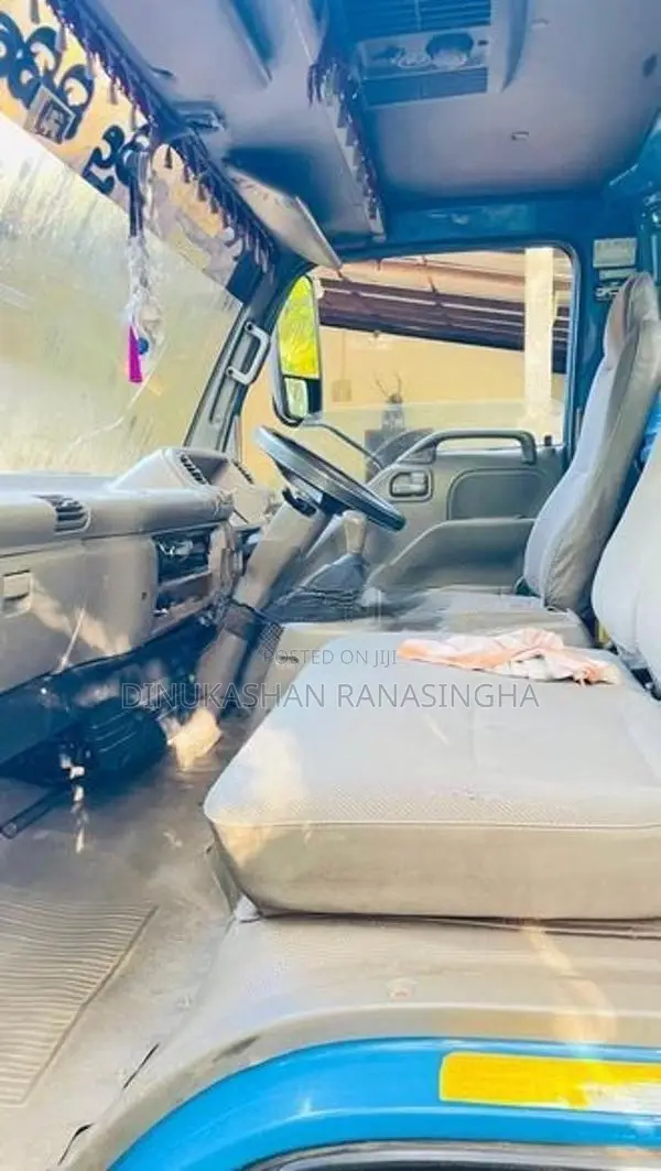 Isuzu Elf 14.5 1983