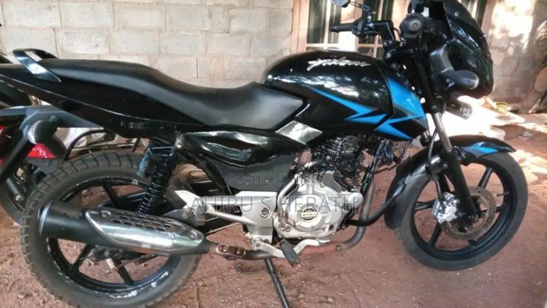 Bajaj Pulsar 150 2016