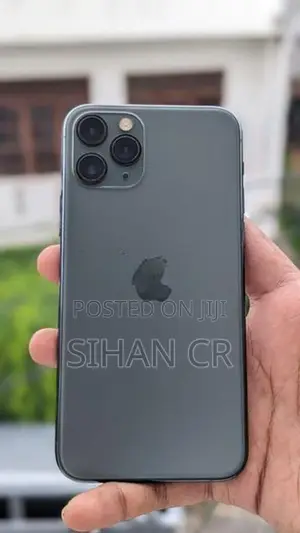 Apple iPhone 11 Pro 256GB (Used)
