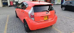 Toyota Aqua 2012