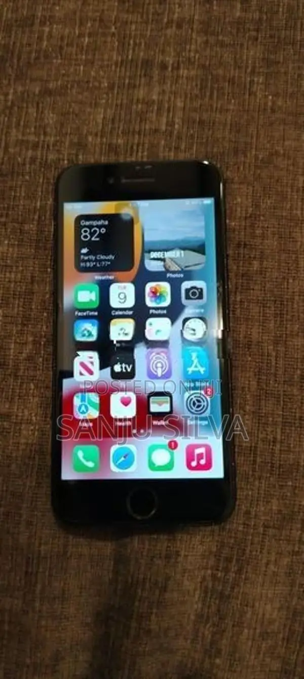 Apple iPhone 7 (Used)