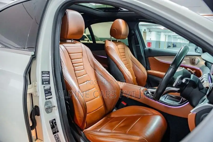 Mercedes Benz E220 Premium Plus 2017