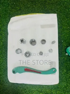 Button Machine