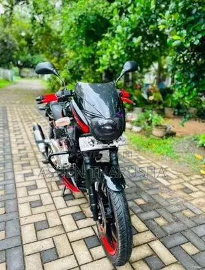 Bajaj Pulsar 180 2016